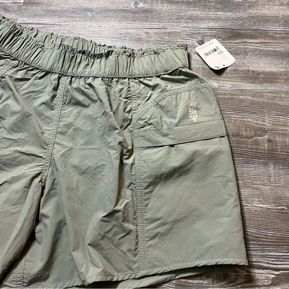 Free People, FP Movement Women's In The Wild Shorts - Picture 7 of 8